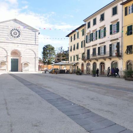 Appartamento La Camera Chiara Lucca Ngoại thất bức ảnh